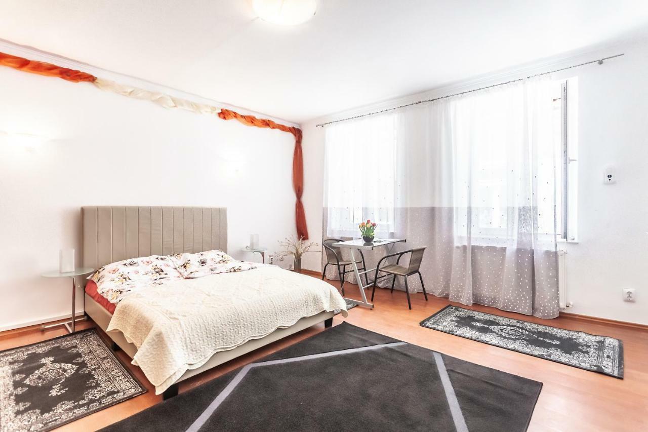 Apartment Kostas
